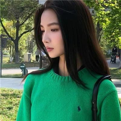 草莓棉花糖海报