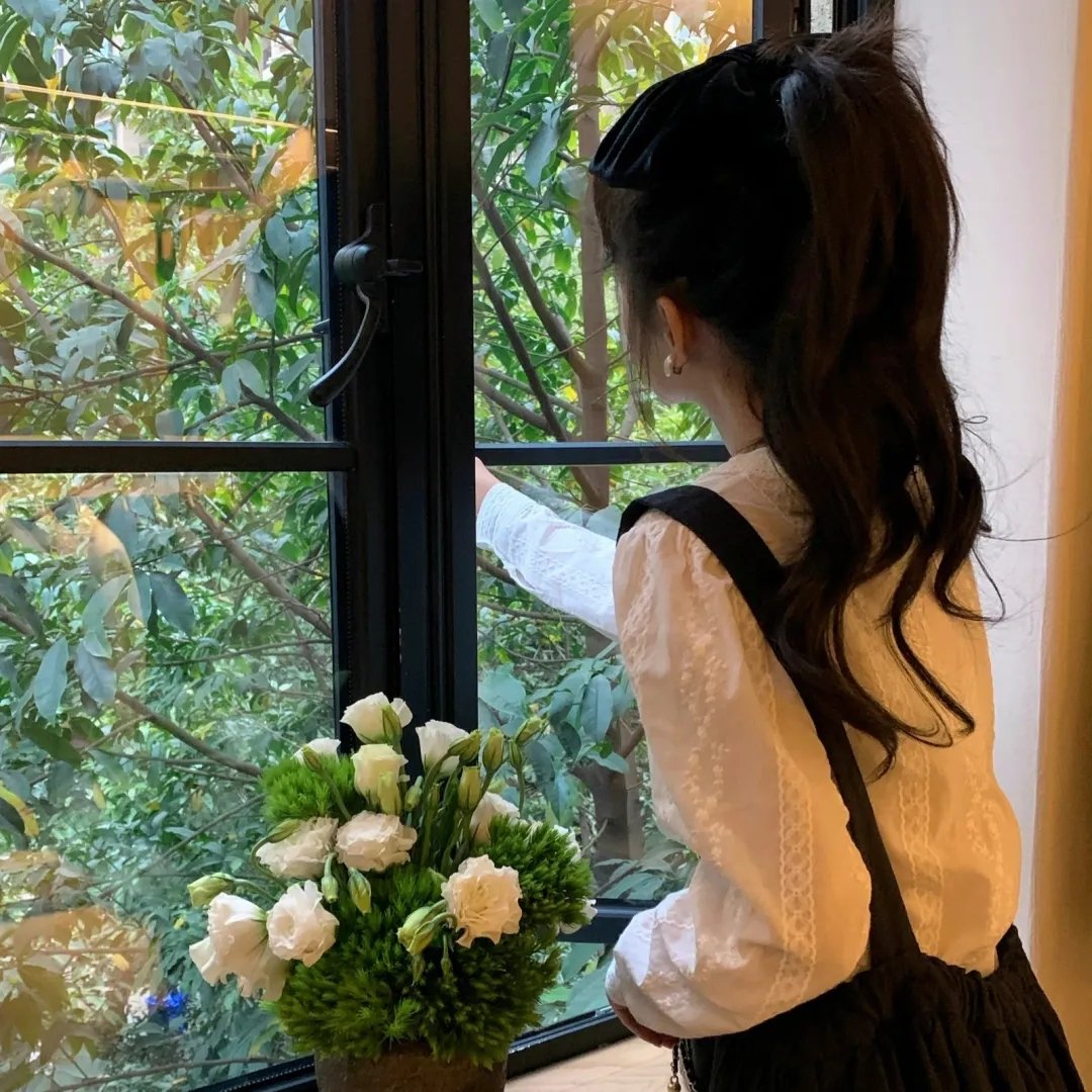 绝战星城海报